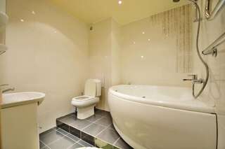 Апартаменты Aparton Zaslavskaya Ulitsa 12 Минск Улучшенные апартаменты-8